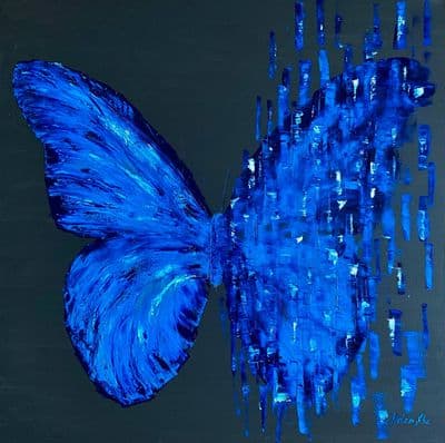 BUTTERFLY MATRIX HIGHT — Helen She