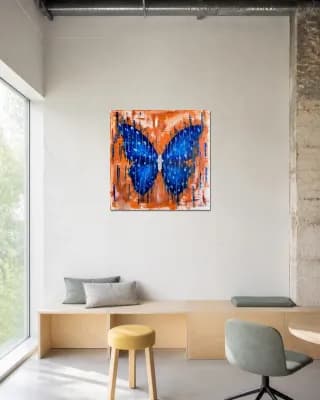 BUTTERFLY MATRIX SHINE shown in Creative Office