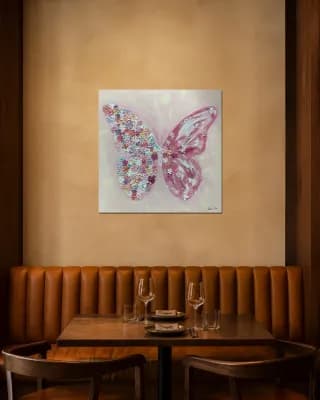 BUTTERFLY MATRIX SPRING shown in Restaurant