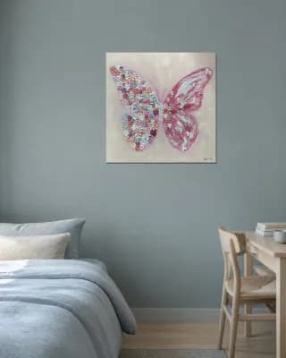 BUTTERFLY MATRIX SPRING shown in Bedroom / Study