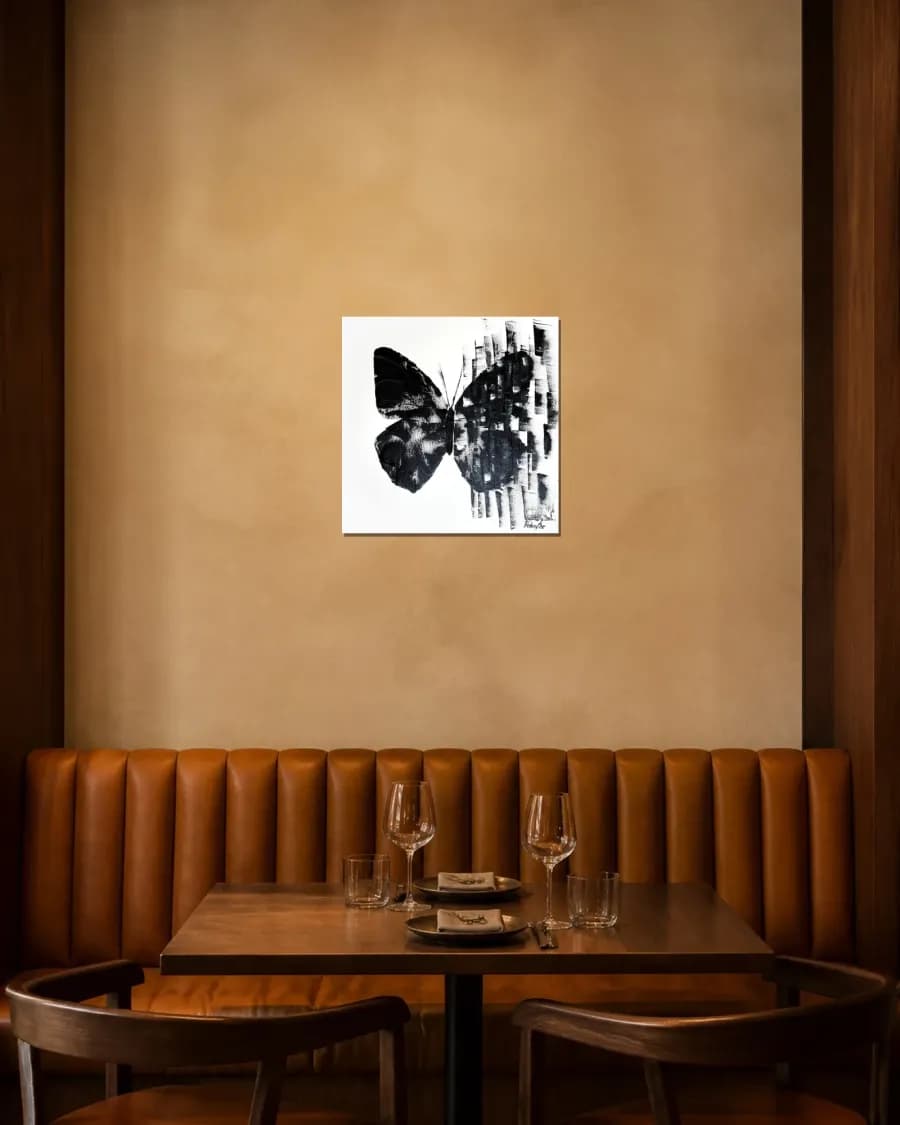BUTTERFLY MATRIX NERO shown in an interior